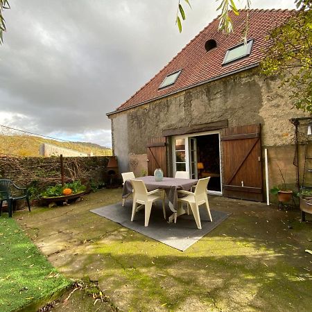 Duplex De Charme A Lessy Apartment Bagian luar foto